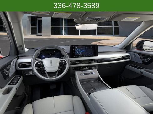 New 2025 Lincoln Aviator Reserve w/ Equipment Group 201A image 9