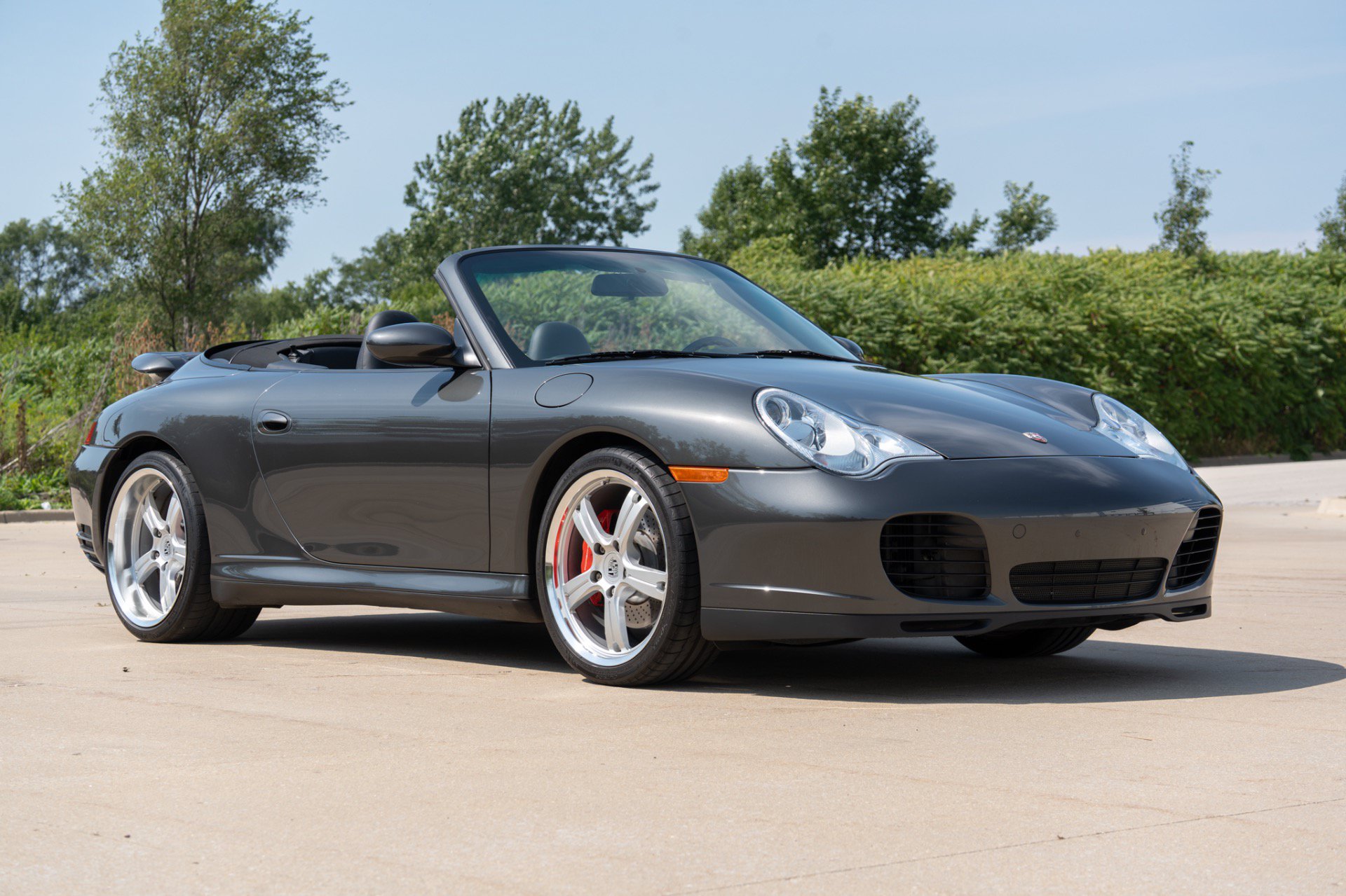 Used 2004 Porsche 911 Carrera 4S AWD/4WD image 1