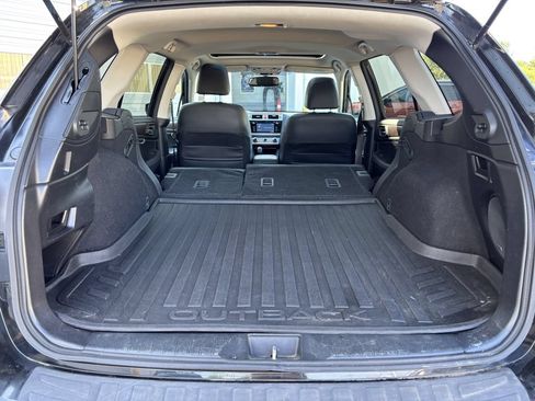 Used 2016 Subaru Outback 2.5i Limited AWD/4WD image 26