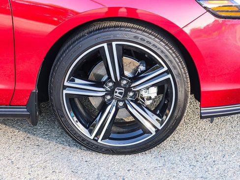 Certified 2025 Honda Accord Sport image 12