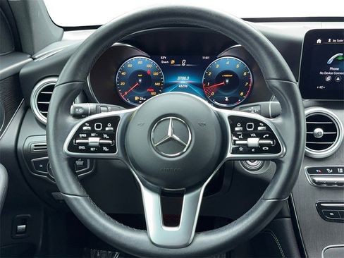 Used 2021 Mercedes-Benz GLC 300 image 18