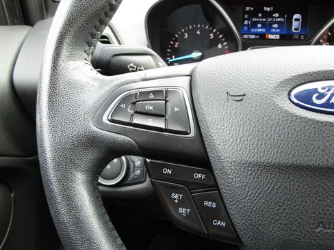 Used 2018 Ford Escape SEL image 24