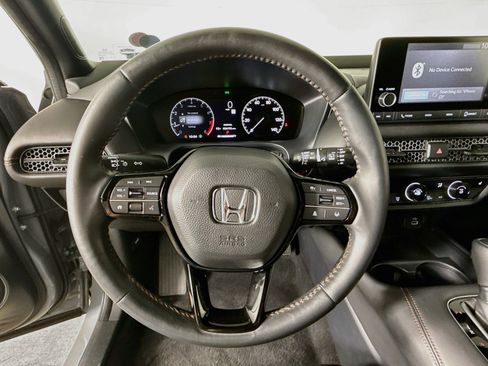 Used 2024 Honda HR-V Sport image 11