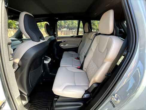 Used 2026 Volvo XC90 T8 Plus w/ Protection Package Premier AWD/4WD image 29