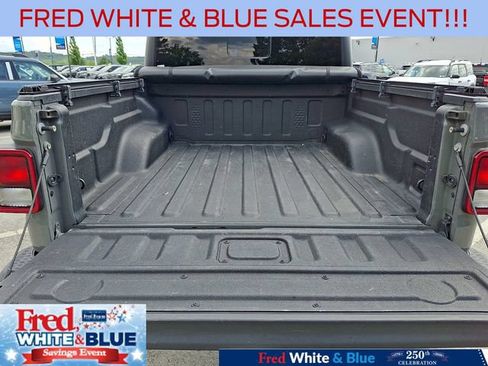 Used 2021 Jeep Gladiator Sport AWD/4WD image 30