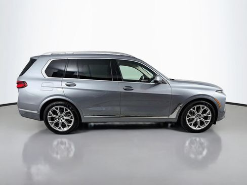 Used 2024 BMW X7 xDrive40i AWD/4WD image 4