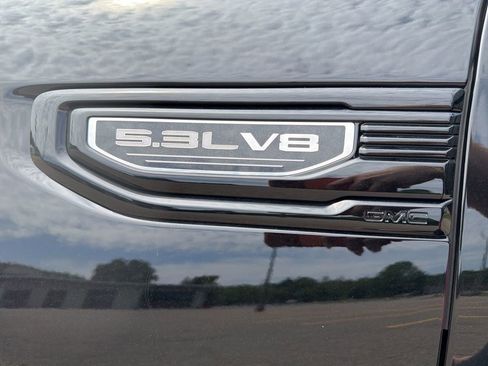 New 2026 GMC Sierra 1500 Elevation w/ Elevation Premium Package AWD/4WD image 10