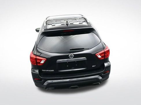 Used 2020 Nissan Pathfinder SV image 21