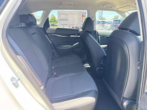 New 2026 Kia Seltos S FWD image 10