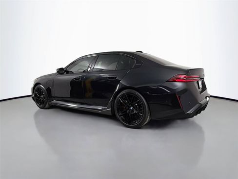 New 2026 BMW M5 w/ Executive Package AWD/4WD image 8