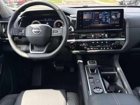 New 2026 Nissan Pathfinder SL w/ SL Premium Package AWD/4WD image 8