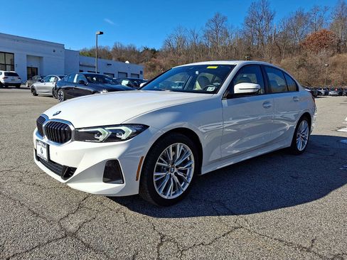 Used 2023 BMW 330i xDrive Sedan w/ Driving Assistance Package image 3