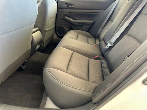 Used 2023 Nissan Altima 2.5 SV image 29