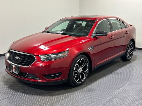 Used 2013 Ford Taurus SHO image 1