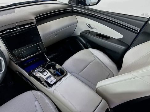 Used 2022 Hyundai Tucson Limited image 11