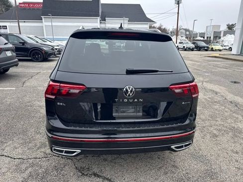 Used 2023 Volkswagen Tiguan SEL R-Line image 8