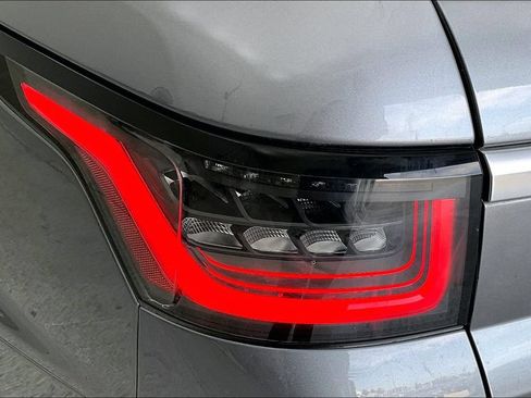 Used 2020 Land Rover Range Rover Sport HSE AWD/4WD image 37