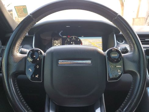 Used 2018 Land Rover Range Rover Sport SE AWD/4WD image 29