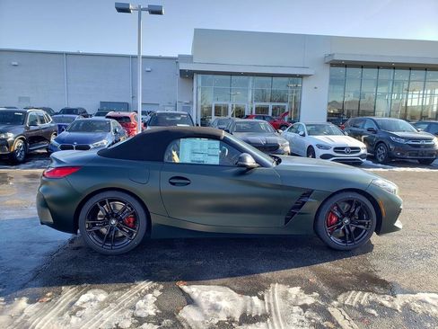 New 2026 BMW Z4 M40i w/ Premium Package image 3