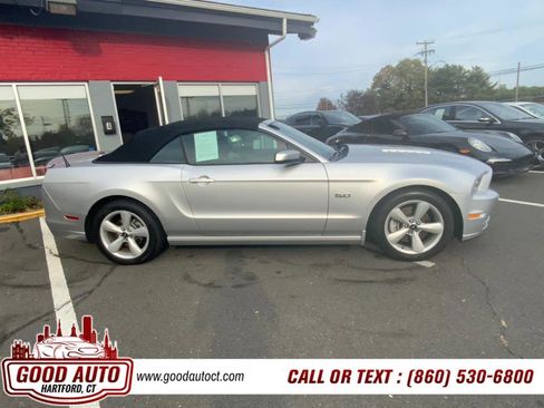 Used 2014 Ford Mustang GT Premium image 10