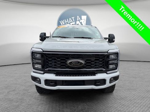 Used 2025 Ford F350 Lariat w/ Lariat Ultimate Package AWD/4WD image 9