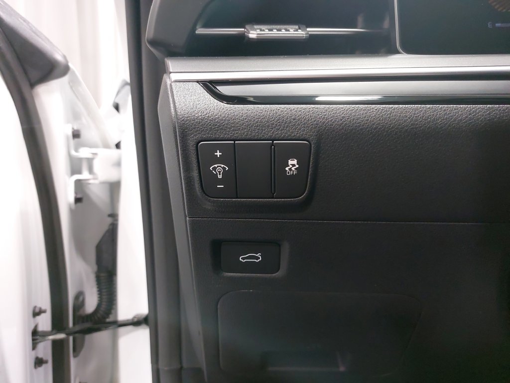 Used 2026 Kia K5 GT FWD image 26