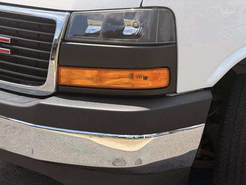Used 2025 GMC Savana 2500 w/ Driver Convenience Package RWD image 8
