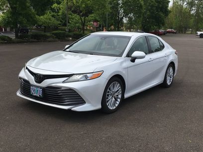 Used 2018 Toyota Camry XLE