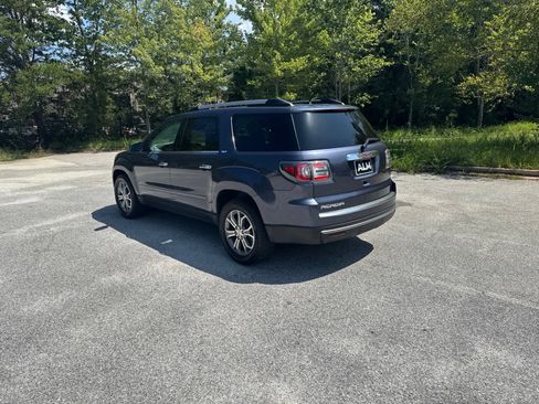 Used 2014 GMC Acadia SLT FWD image 3