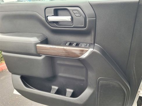 Used 2020 Chevrolet Silverado 1500 LT Trail Boss w/ Convenience Package image 13