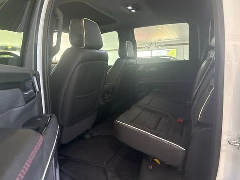 Used 2025 GMC Sierra 2500 AT4X AWD/4WD image 6