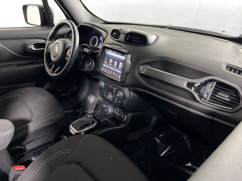 Used 2022 Jeep Renegade Altitude w/ Convenience Group AWD/4WD image 28