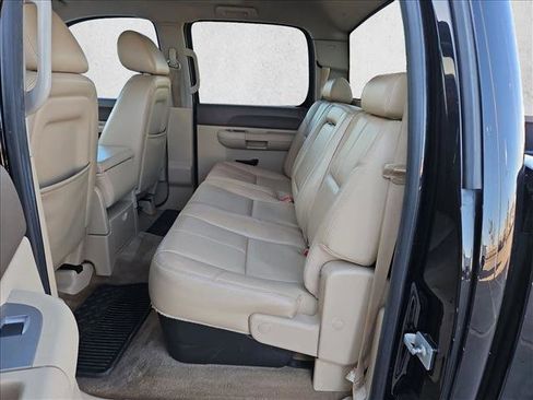 Used 2012 Chevrolet Silverado 1500 LT image 16