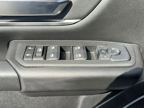 Used 2025 RAM 1500 Big Horn image 18