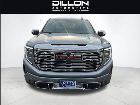 Used 2023 GMC Sierra 1500 Denali w/ Denali Reserve Package AWD/4WD image 4