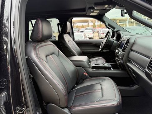 Used 2021 Ford Expedition Limited image 31