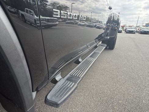 Used 2023 Chevrolet Silverado 3500 LT w/ Convenience Package image 13