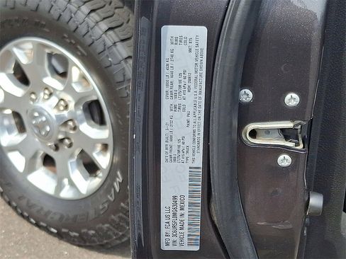 Used 2021 RAM 2500 Laramie image 26