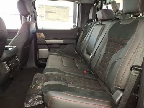 New 2026 Ford F250 Lariat w/ Black Appearance Package AWD/4WD image 11