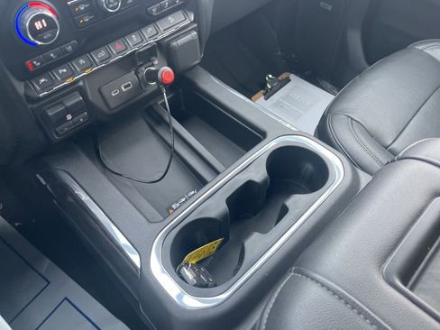 Used 2019 Chevrolet Silverado 1500 LTZ w/ LTZ Premium Package image 20