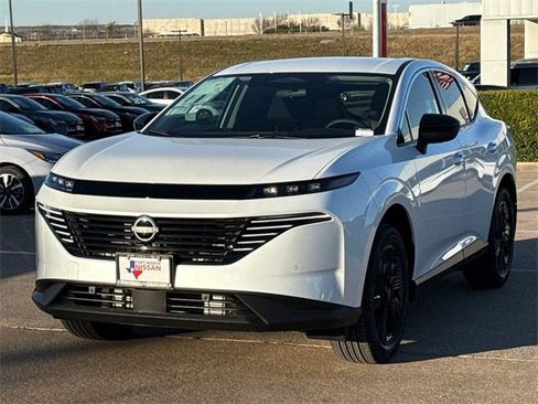 New 2026 Nissan Murano SV image 4