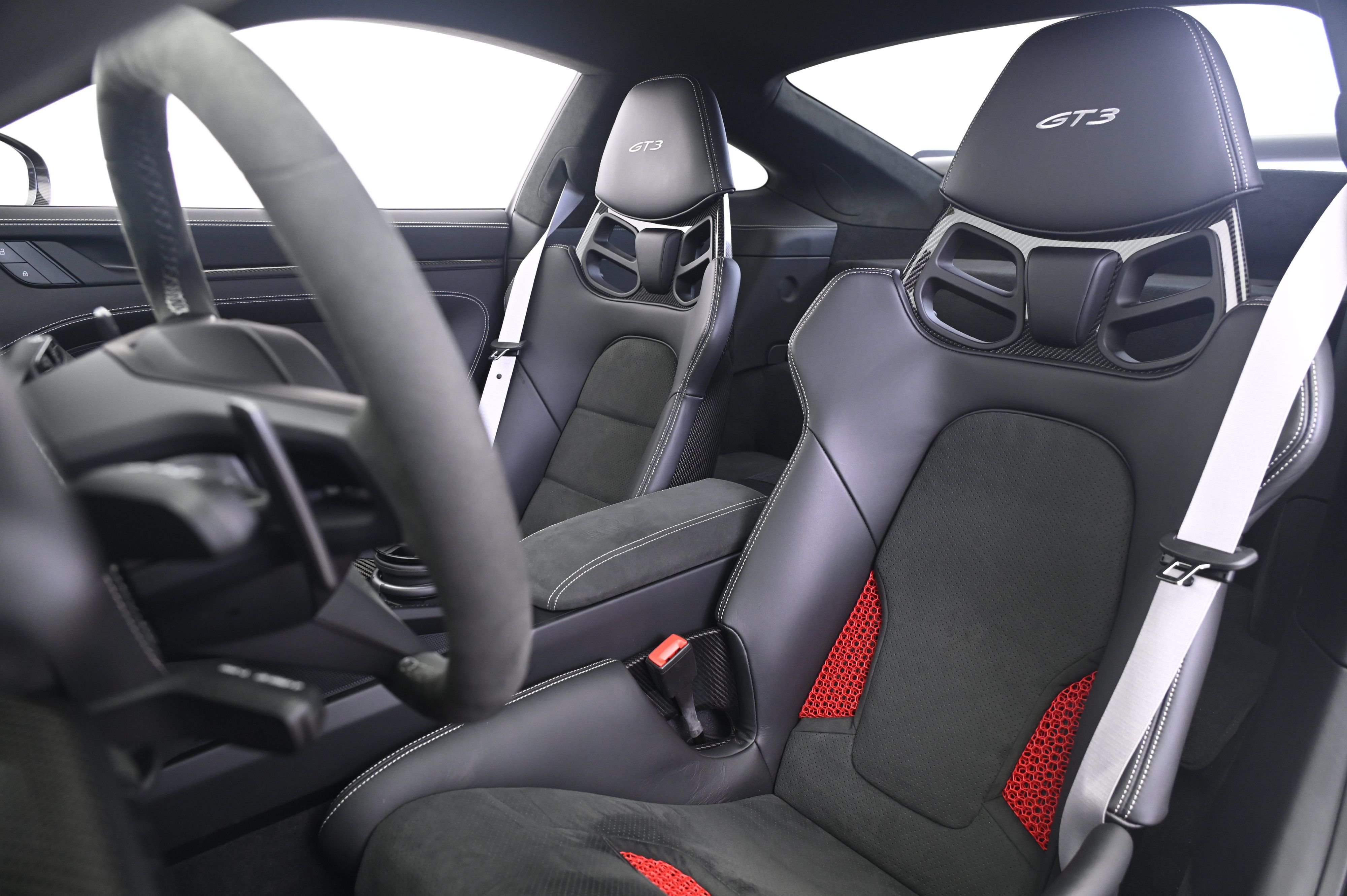 Used 2024 Porsche 911 GT3 RWD image 26