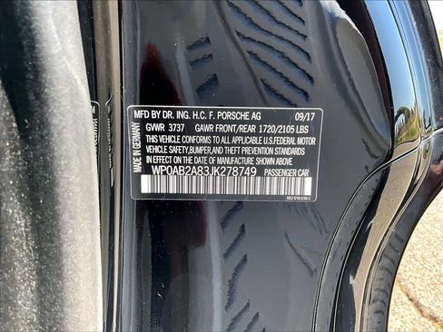 Used 2018 Porsche 718 Cayman S RWD image 25