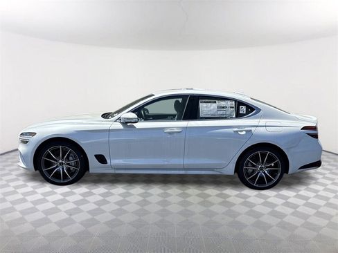 New 2025 Genesis G70 2.5T image 3