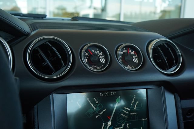 Used 2016 Ford Mustang Shelby GT350 w/ Technology Package RWD image 24