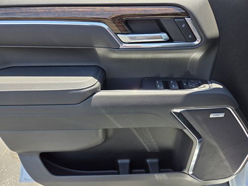 New 2025 GMC Sierra 1500 Elevation w/ Elevation Premium Package image 10