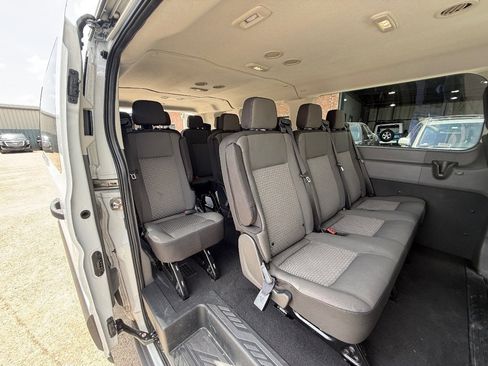 Used 2024 Ford Transit 350 XLT RWD image 17