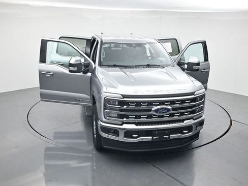 Certified 2024 Ford F350 Lariat w/ Lariat Ultimate Package AWD/4WD image 44