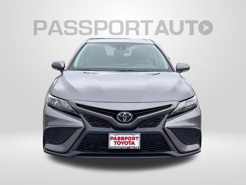 Used 2023 Toyota Camry SE w/ Cold Weather Package image 12