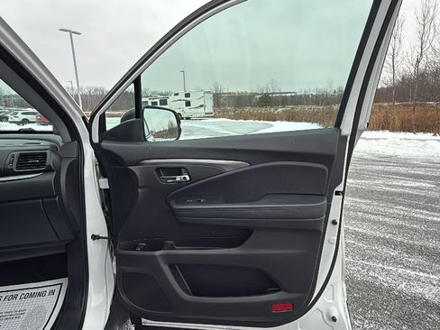 Used 2022 Honda Pilot Special Edition image 19